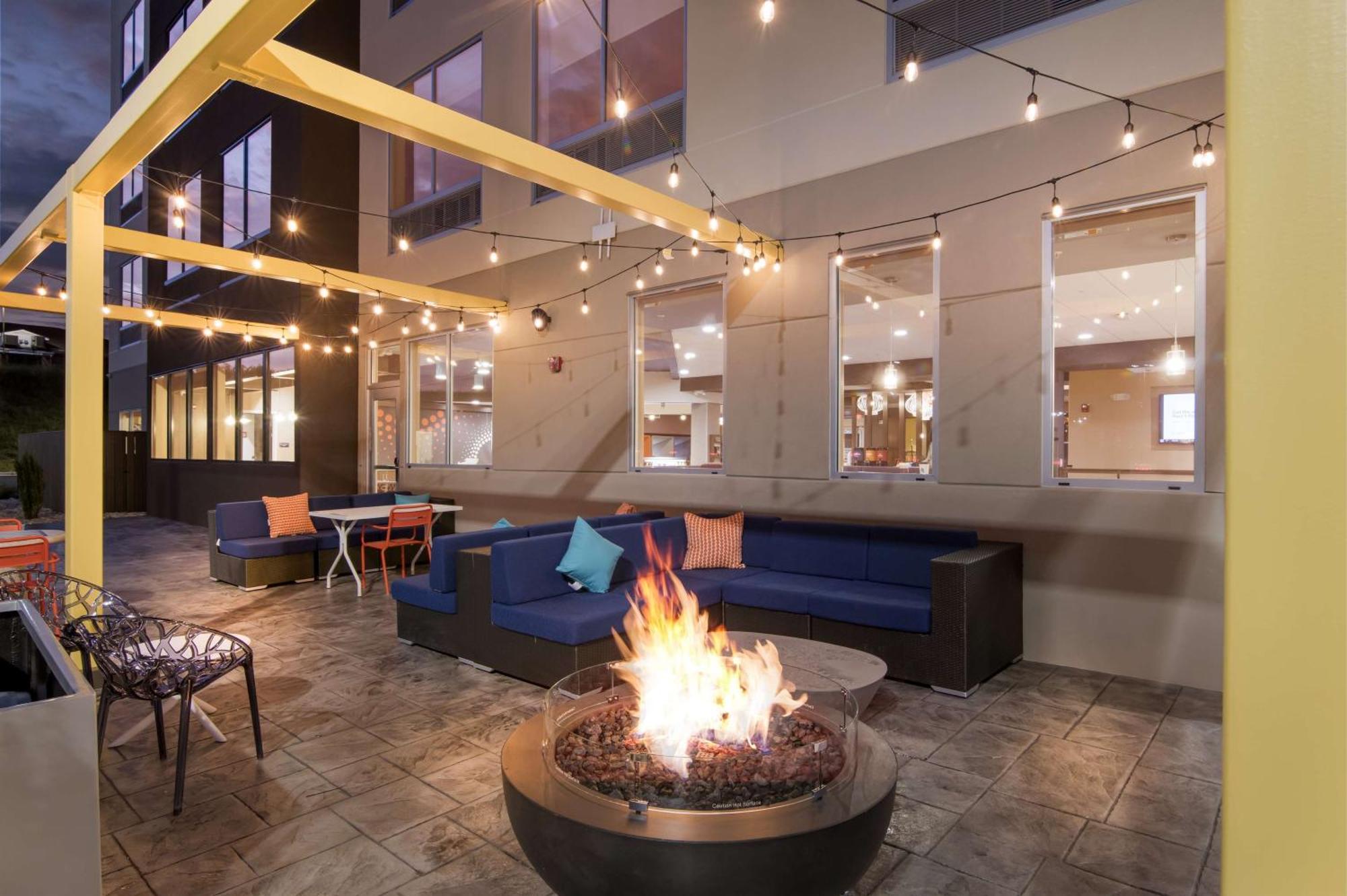 Tru By Hilton Lexington Hotel Exterior photo